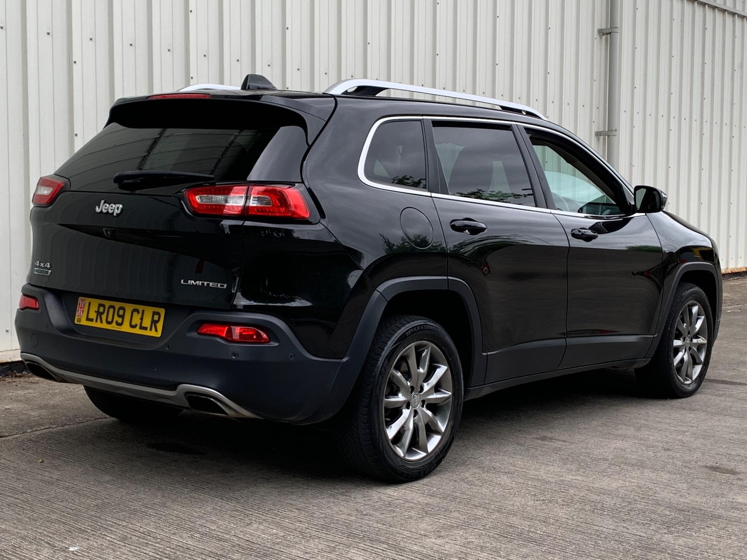 Used Jeep Cherokee 2015 for sale - 77439847: Photo 9