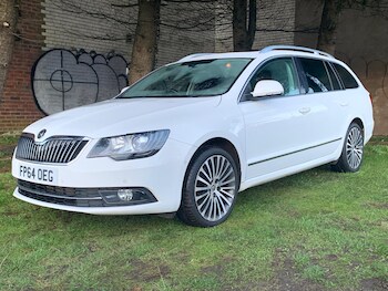 Used Skoda Superb 2014 for sale - 77425704: Photo