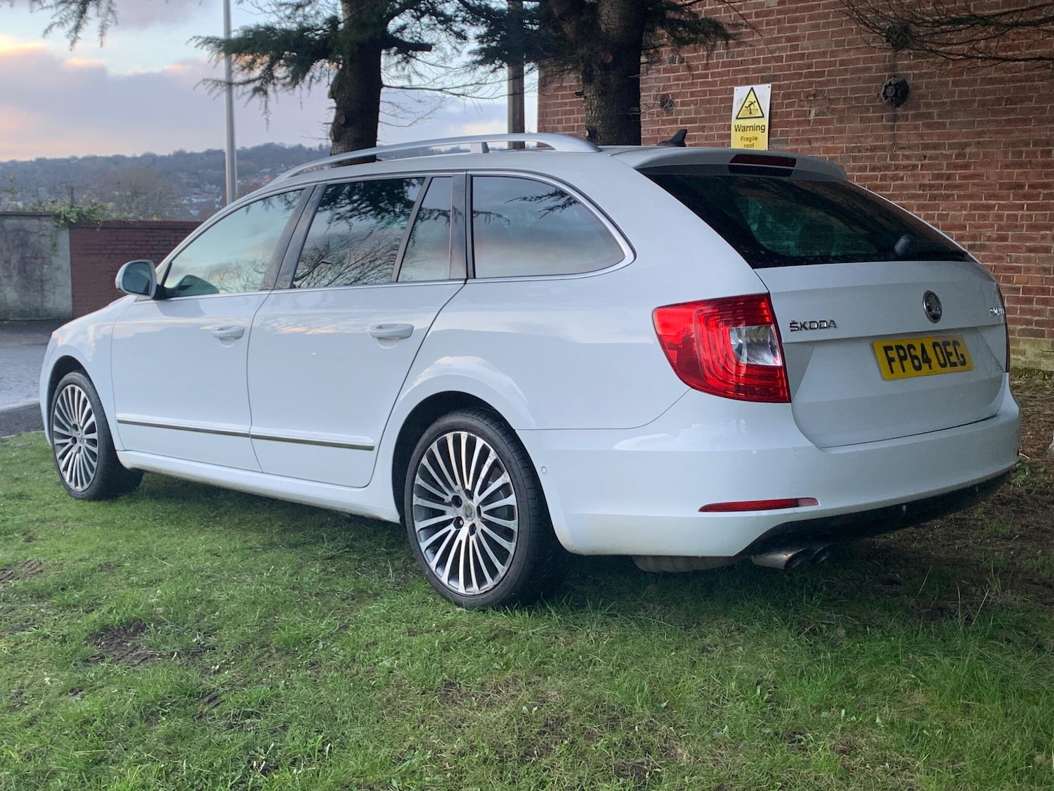 Used Skoda Superb 2014 for sale - 77425704: Photo 4