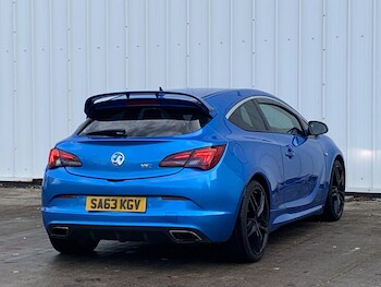 Used Vauxhall Astra GTC 2013 for sale - 77441139: Photo
