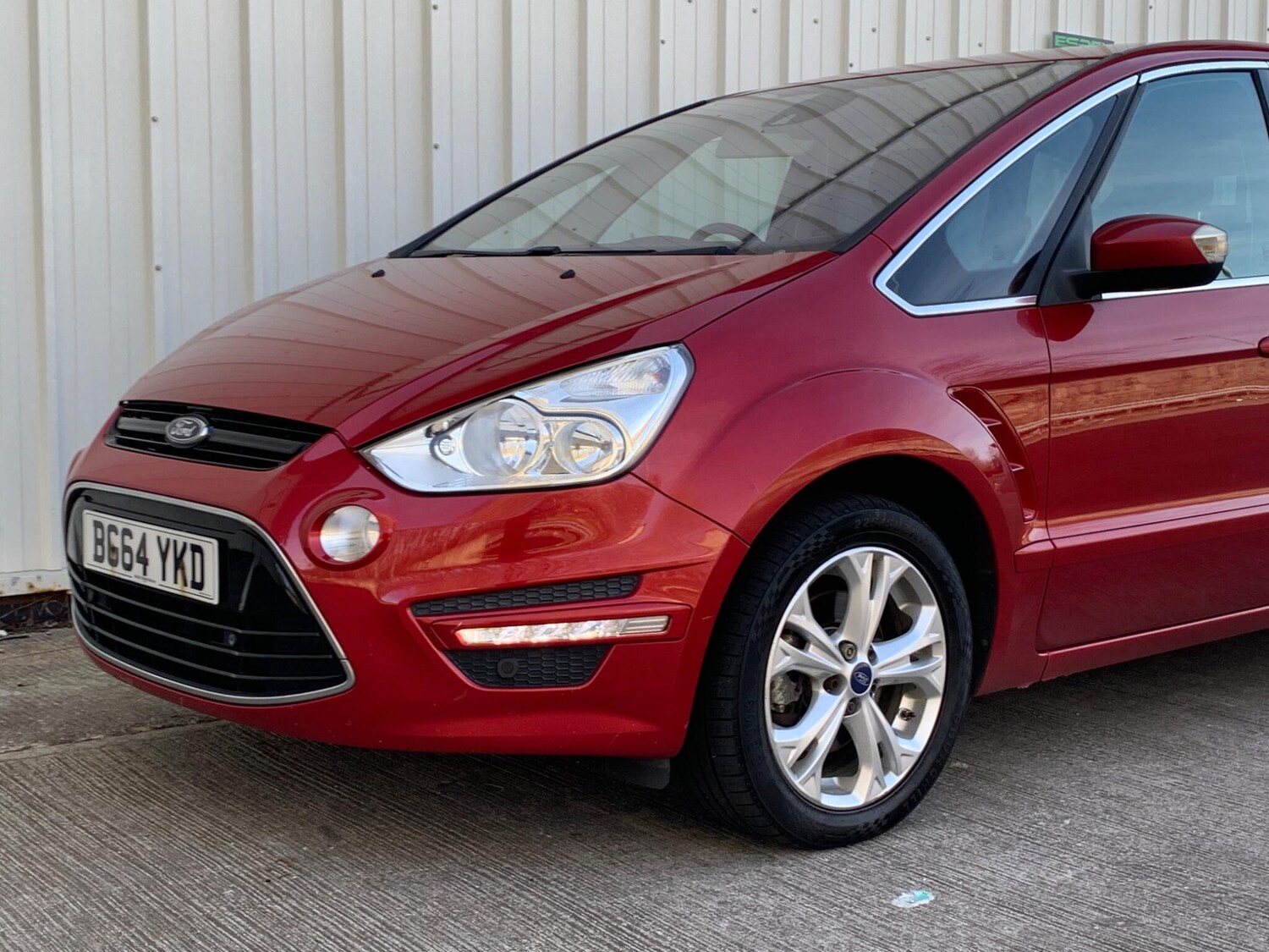 Used Ford S-Max for sale - 77940761: Photo 12