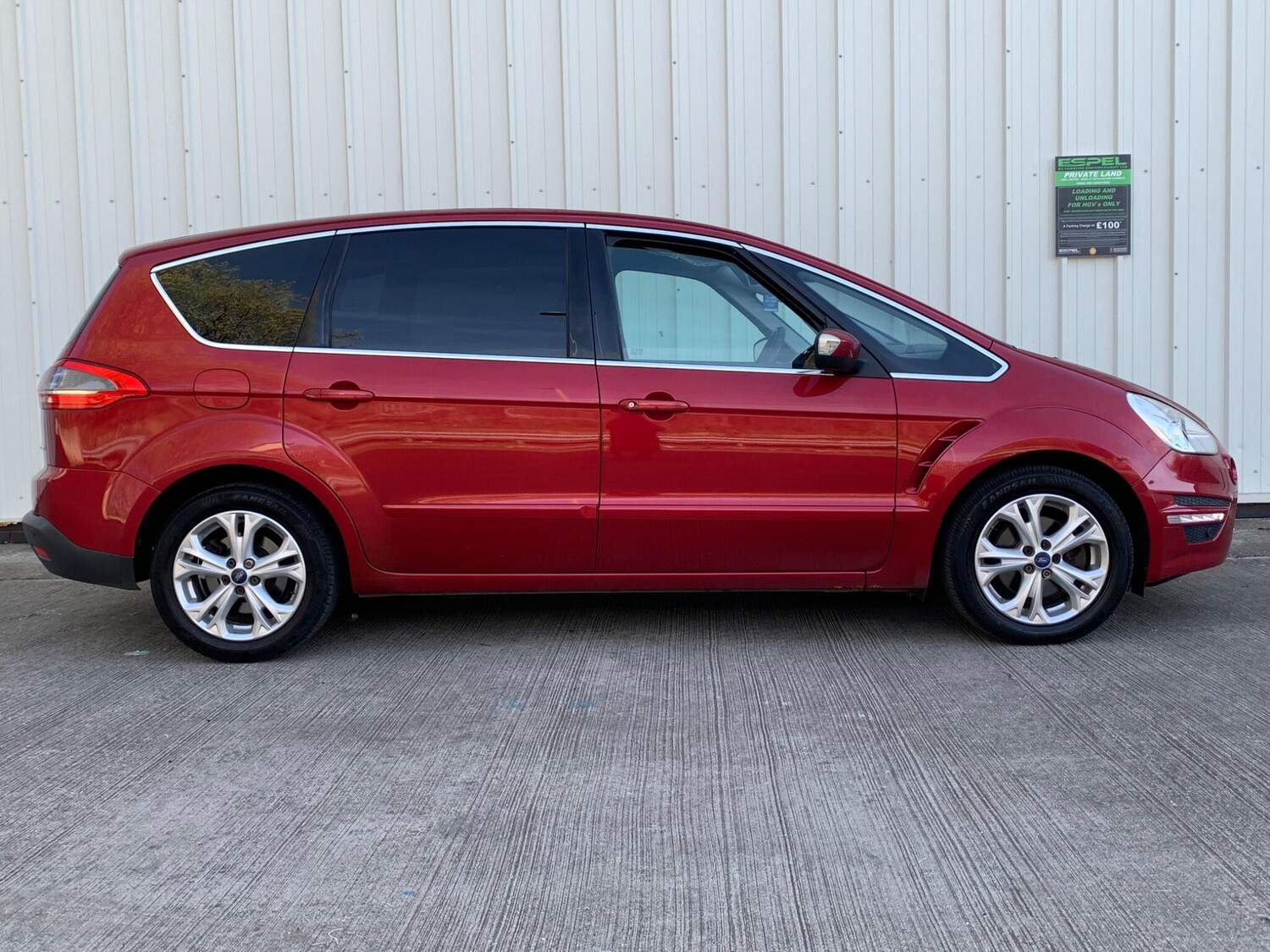 Used Ford S-Max for sale - 77940761: Photo 26