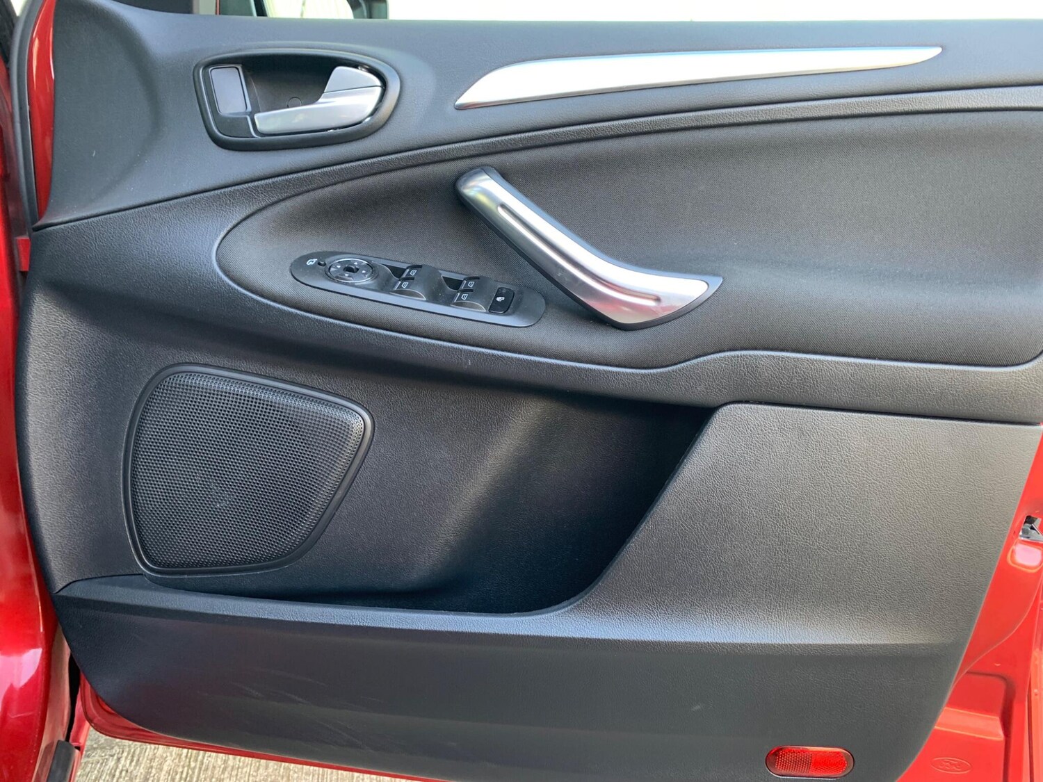 Used Ford S-Max for sale - 77940761: Photo 36