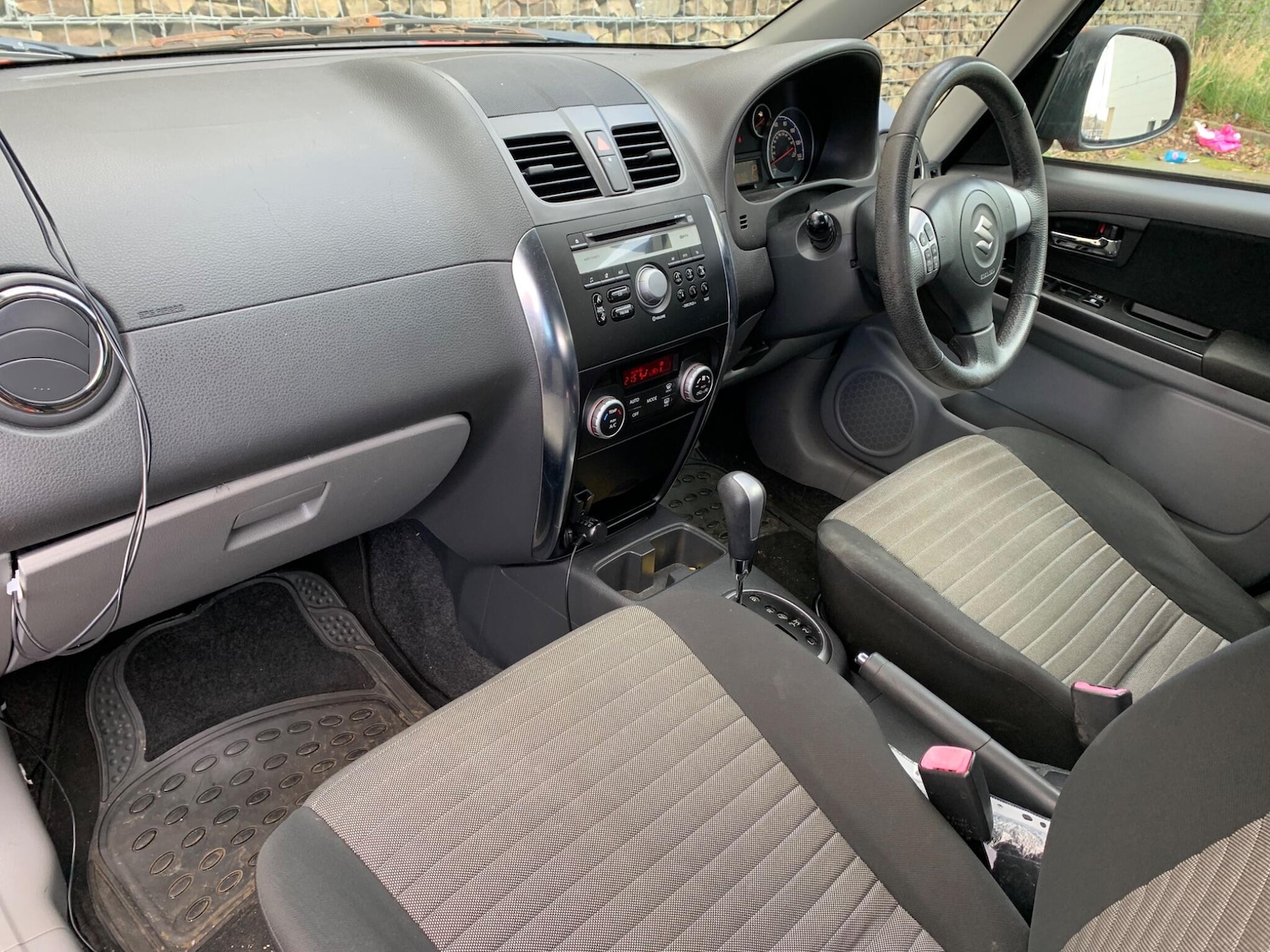 Used Suzuki SX4 2010 for sale - 77892201: Photo 29