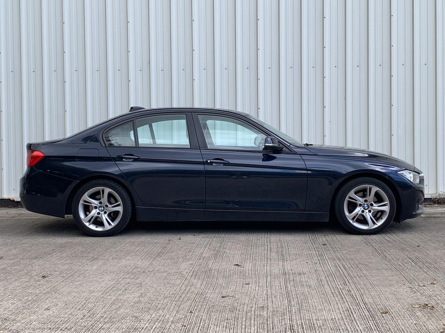 Used BMW 3 Series 2015 for sale - 78006342: Photo 9