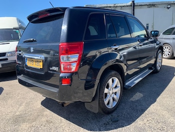 Used Suzuki Grand Vitara 2011 for sale - 78675461: Photo