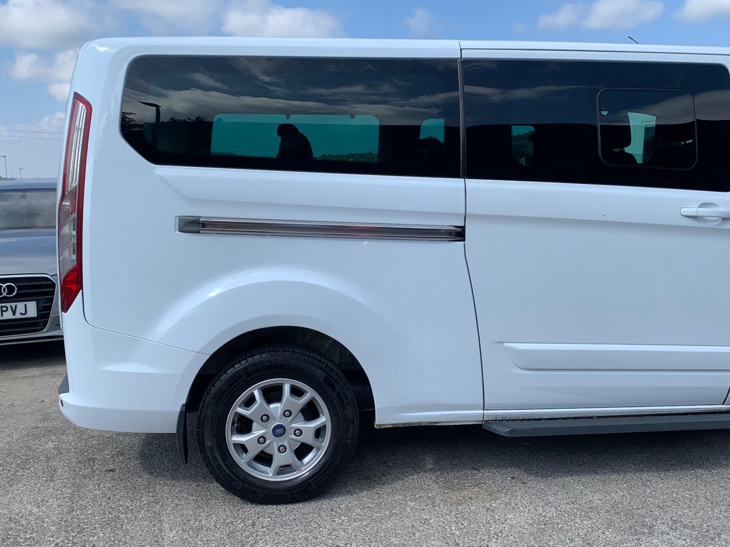 Used Ford Tourneo Custom 2014 for sale - 77538317: Photo 10