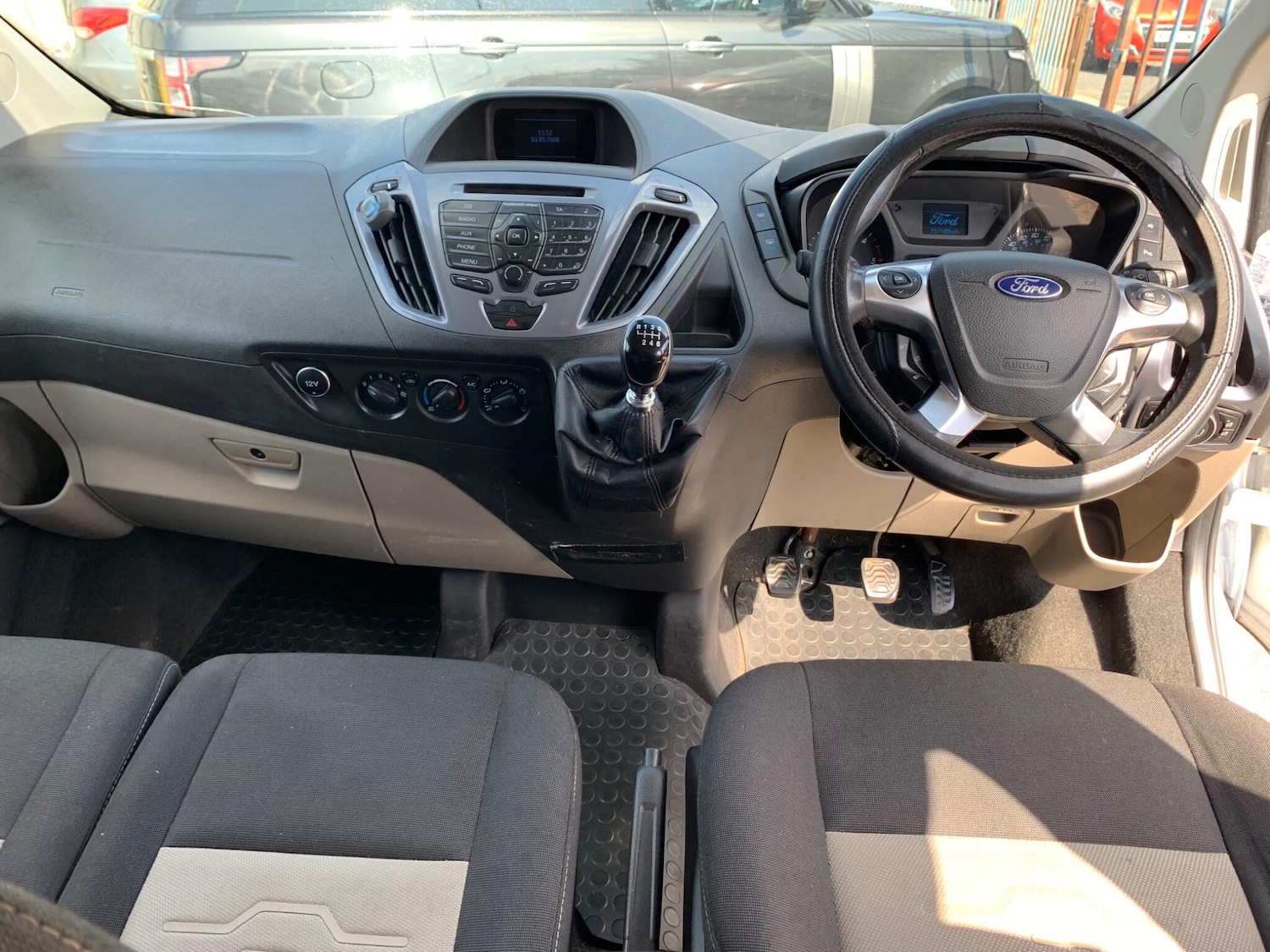 Used Ford Tourneo Custom 2014 for sale - 77538317: Photo 15
