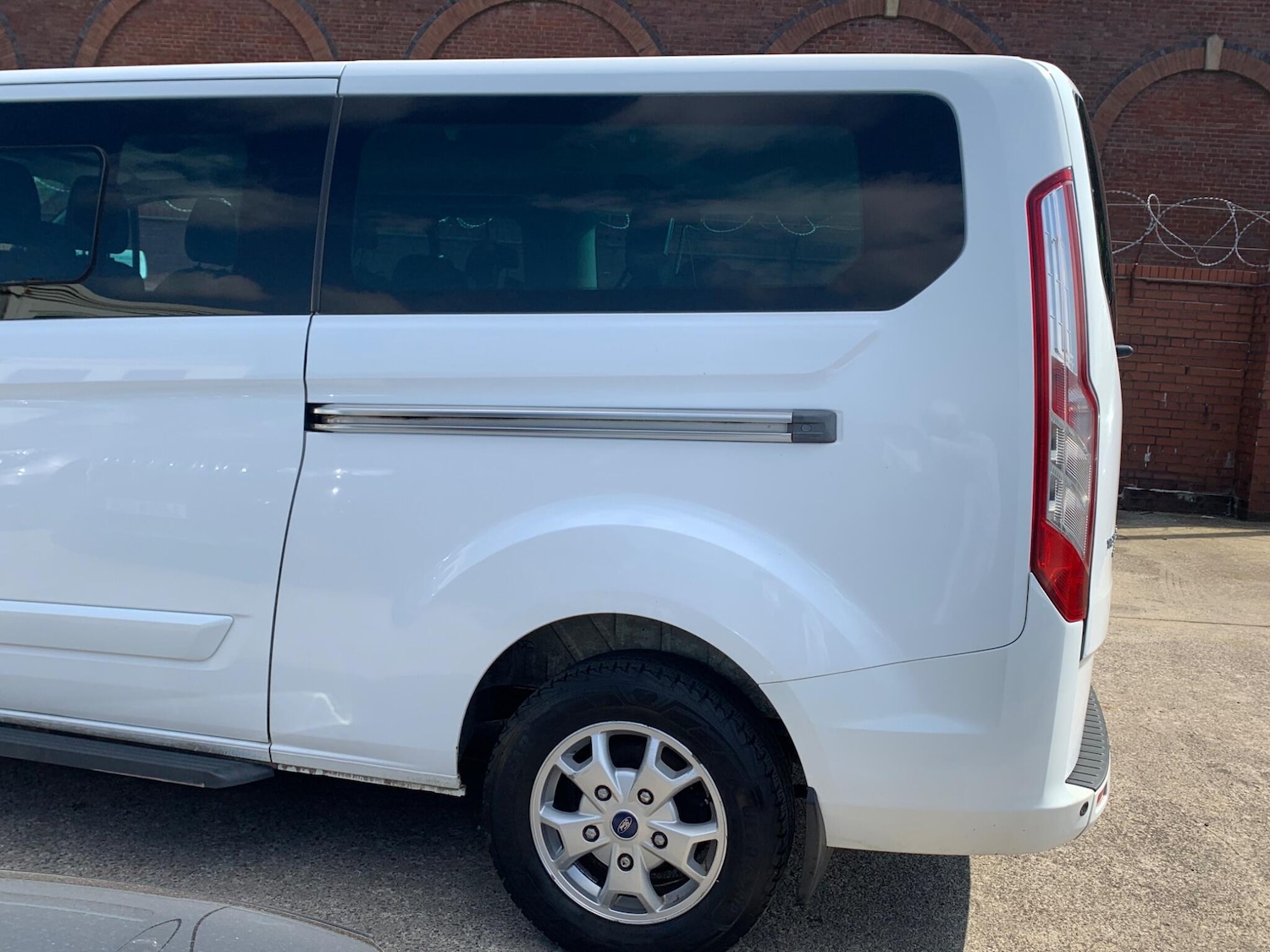 Used Ford Tourneo Custom 2014 for sale - 77538317: Photo 9
