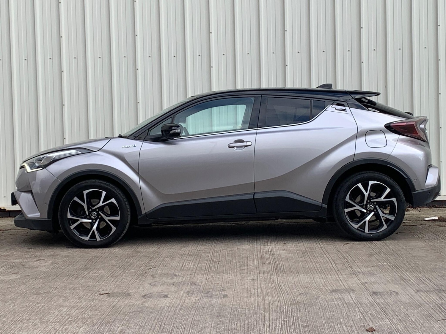 Used Toyota C-HR 2018 for sale - 77424886: Photo 10