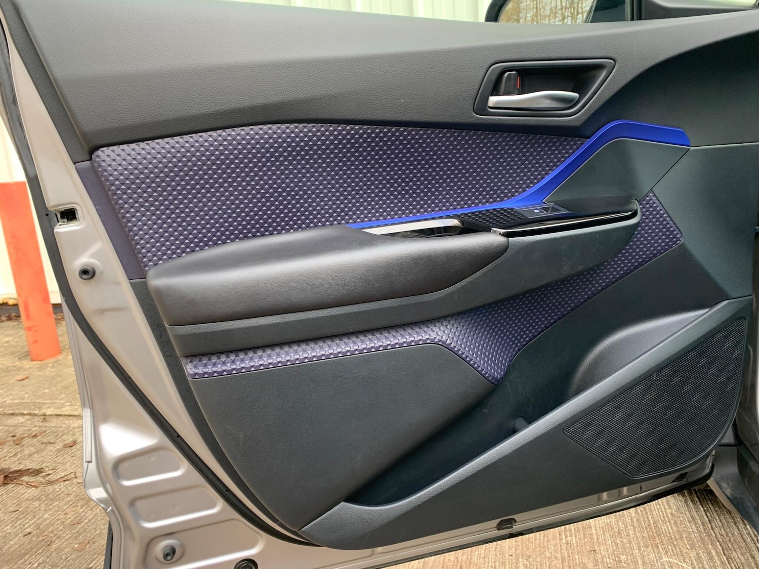 Used Toyota C-HR 2018 for sale - 77424886: Photo 34