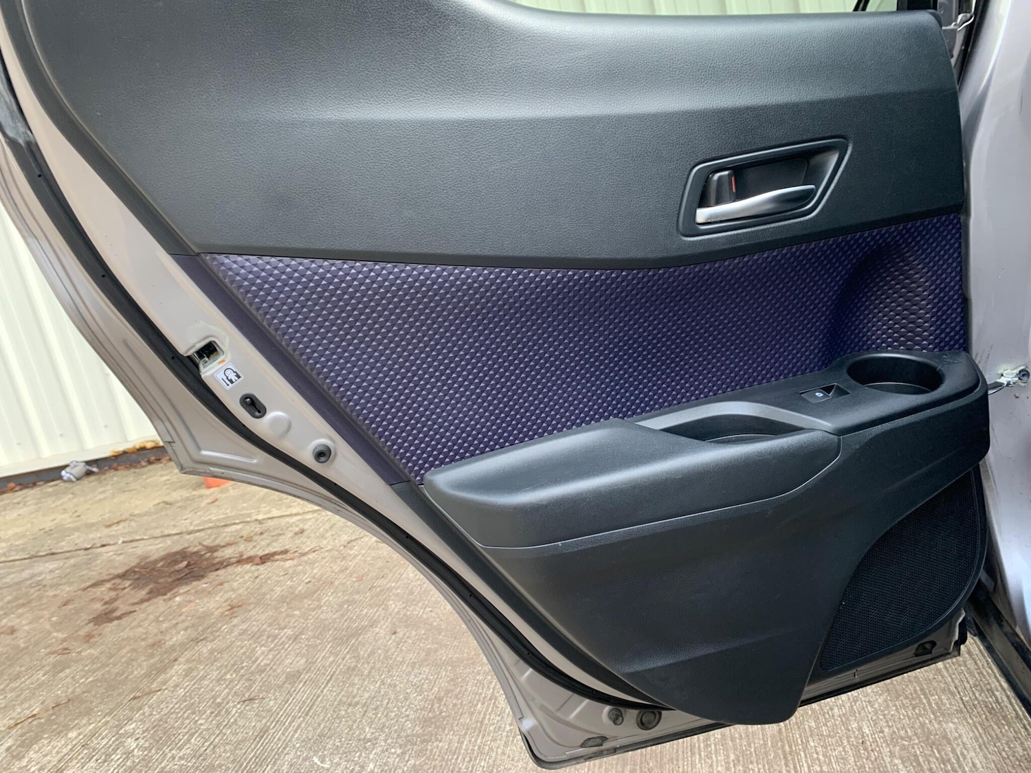 Used Toyota C-HR 2018 for sale - 77424886: Photo 36