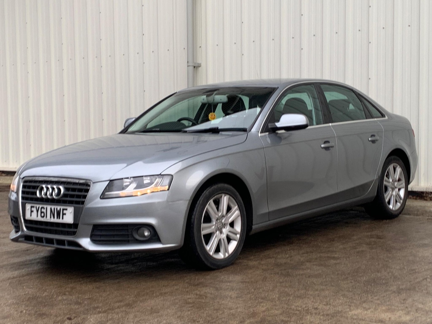 Used Audi A4 2011 for sale - 77427562: Photo 10