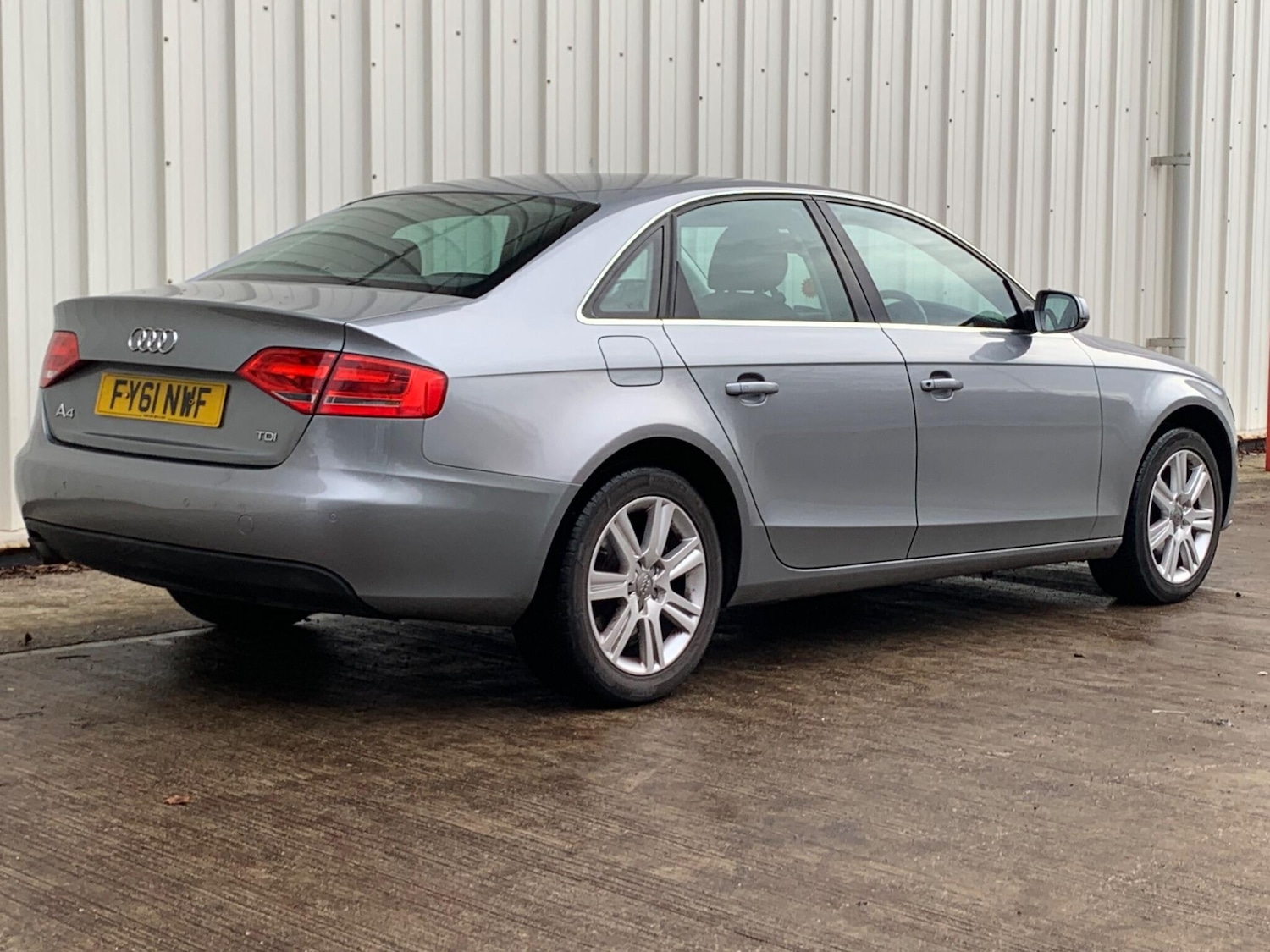 Used Audi A4 2011 for sale - 77427562: Photo 22