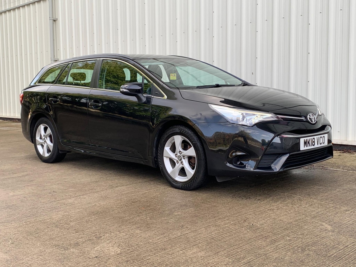 Used Toyota Avensis 2018 for sale - 77440656: Photo 10