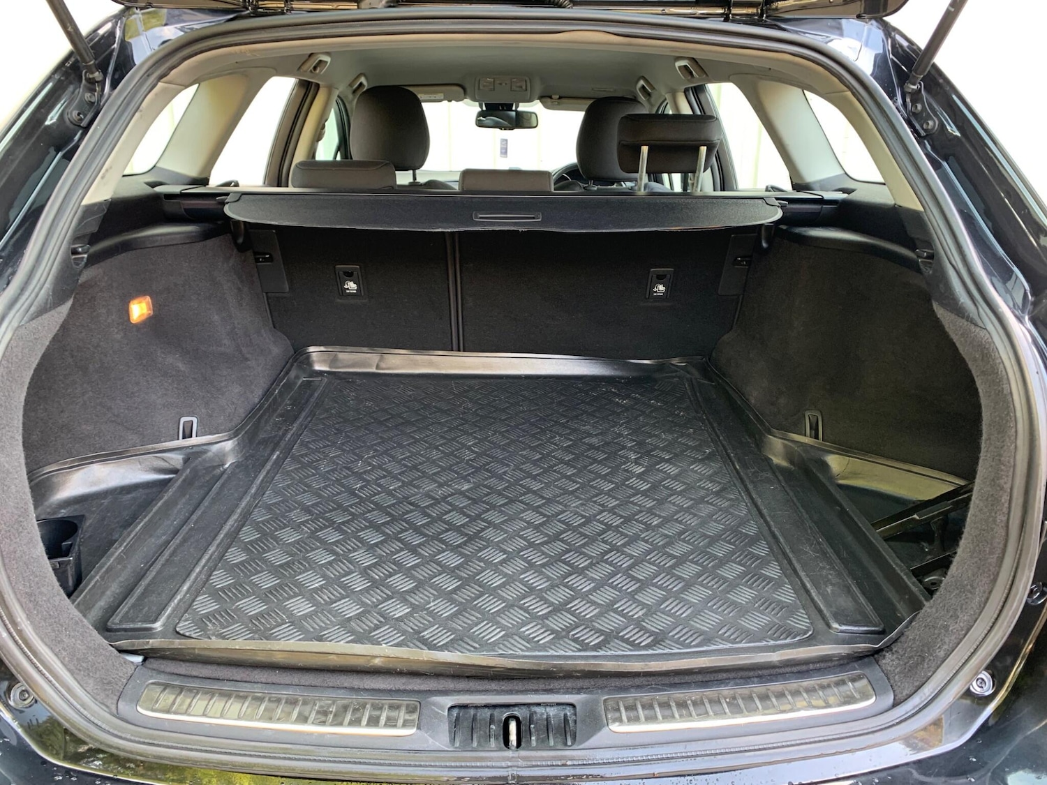 Used Toyota Avensis 2018 for sale - 77440656: Photo 27