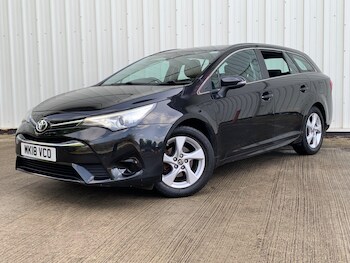 Used Toyota Avensis 2018 for sale - 77440656: Photo