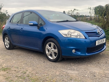 Used Toyota Auris 2011 for sale - 77427566: Photo