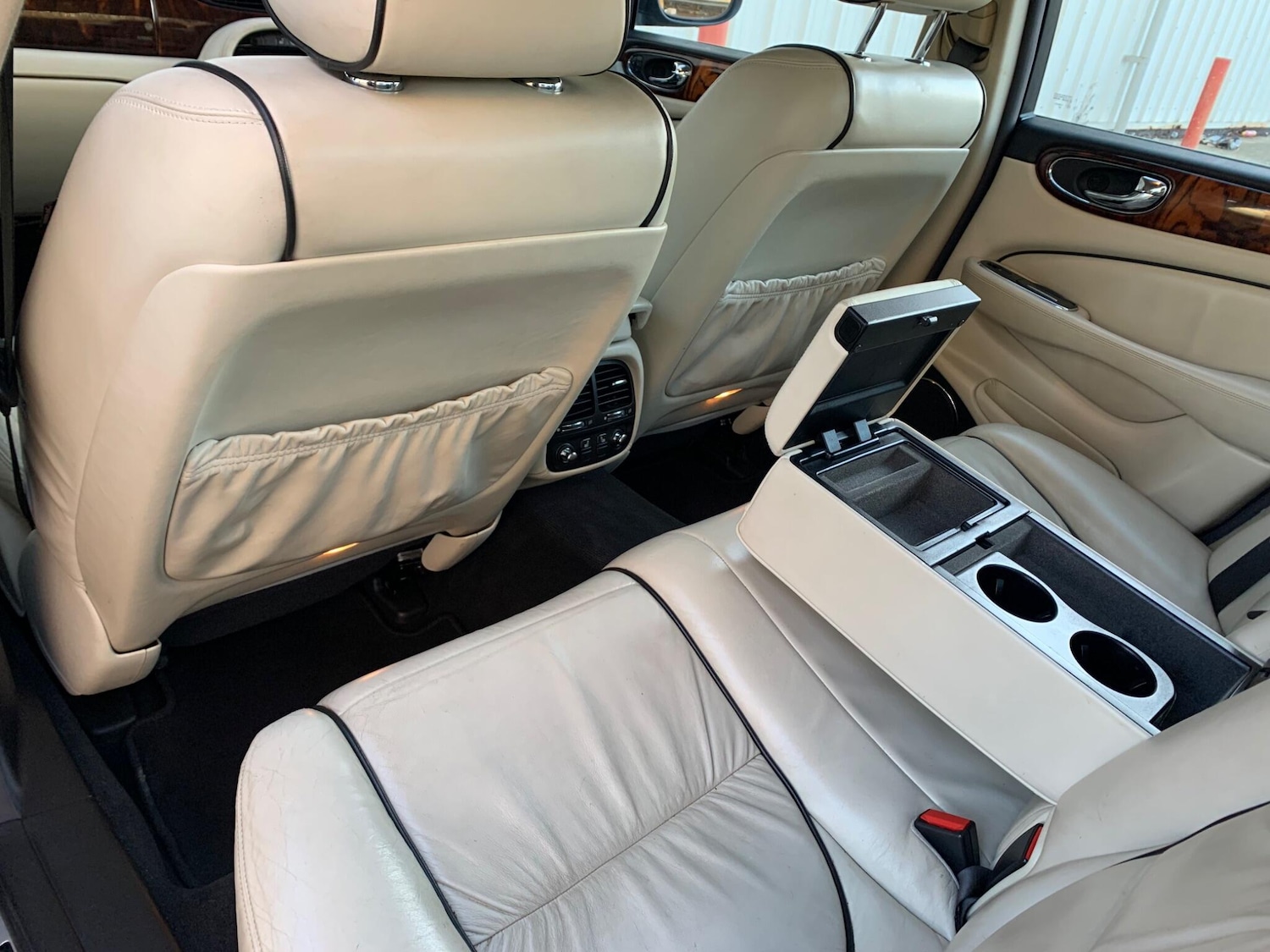 Used Jaguar XJ 2006 for sale - 77427565: Photo 32