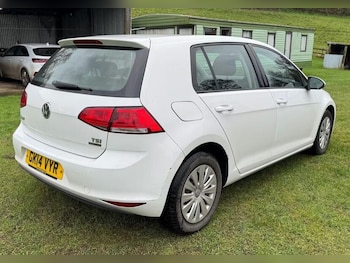 Used Volkswagen Golf 2014 for sale - 77637413: Photo