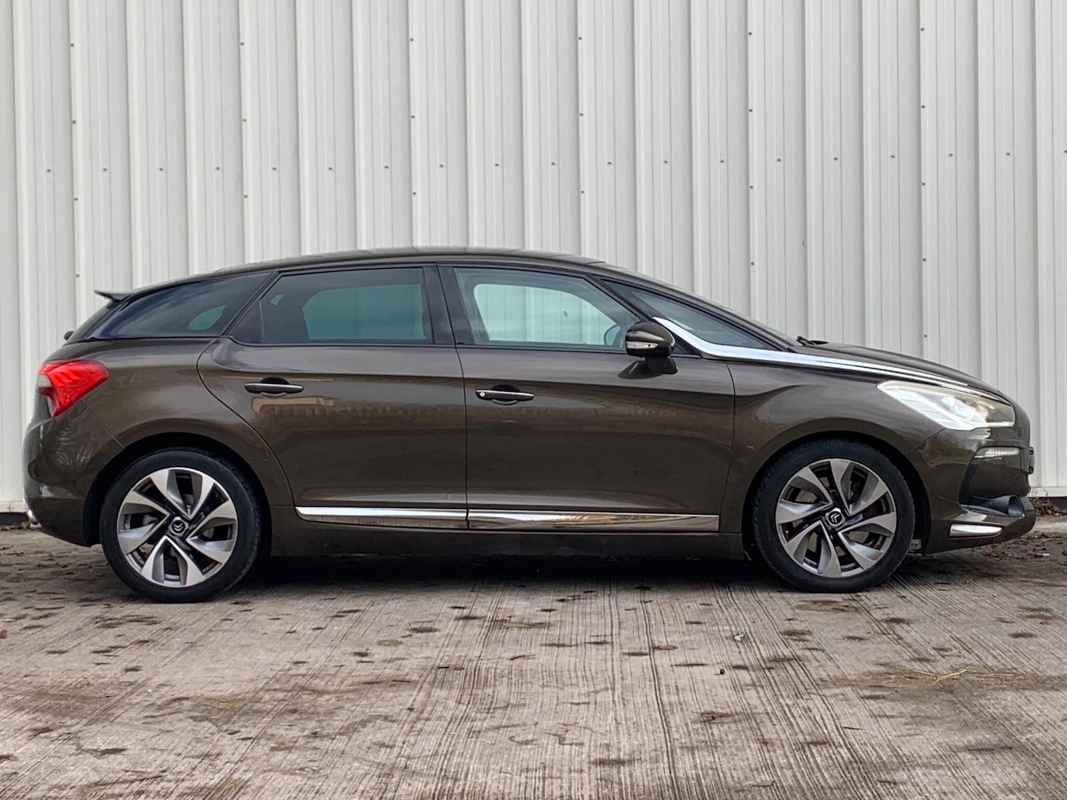 Used Citroen DS5 2013 for sale - 77427563: Photo 7