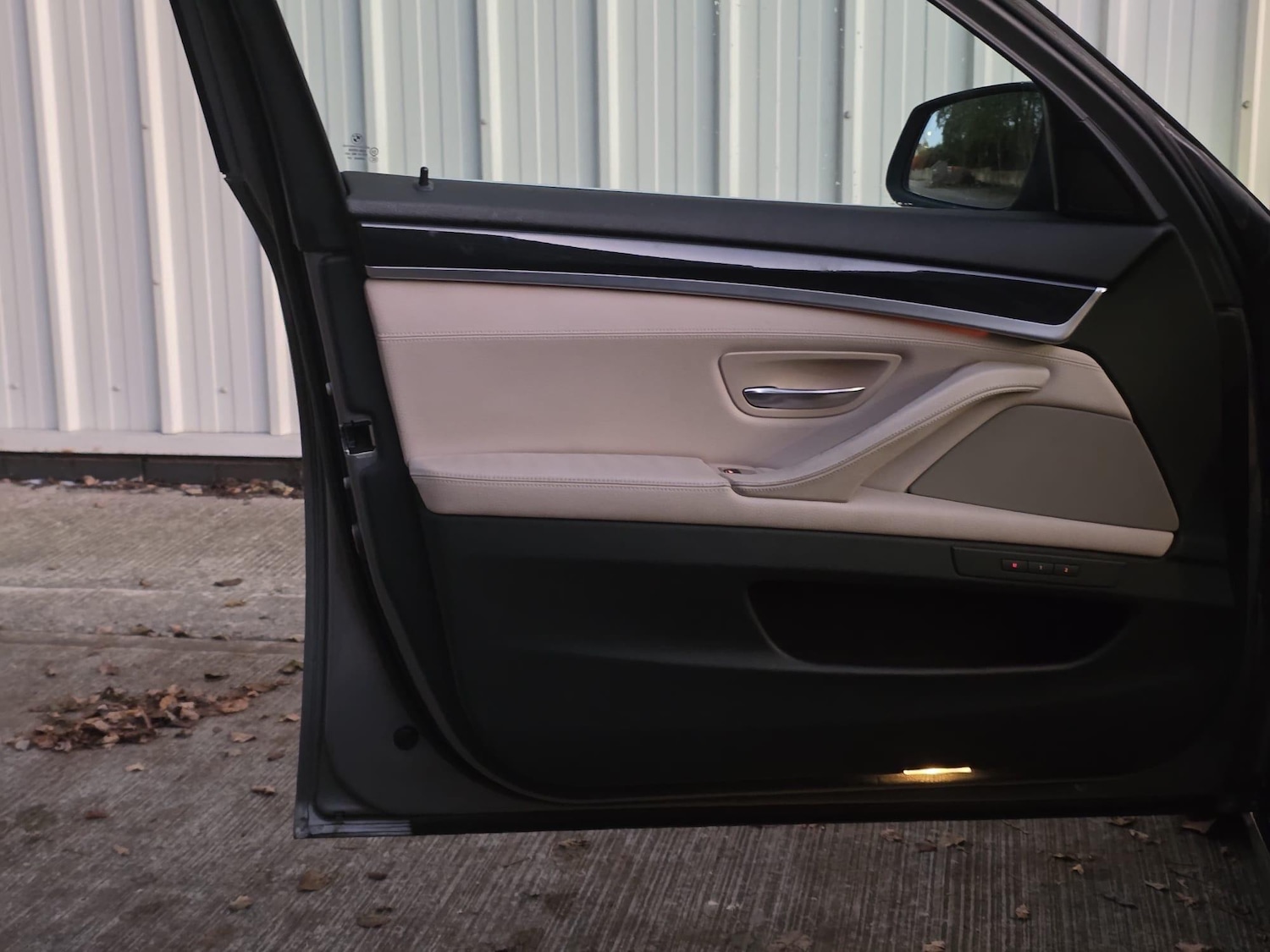 Used BMW 5 Series 2012 for sale - 77439850: Photo 25