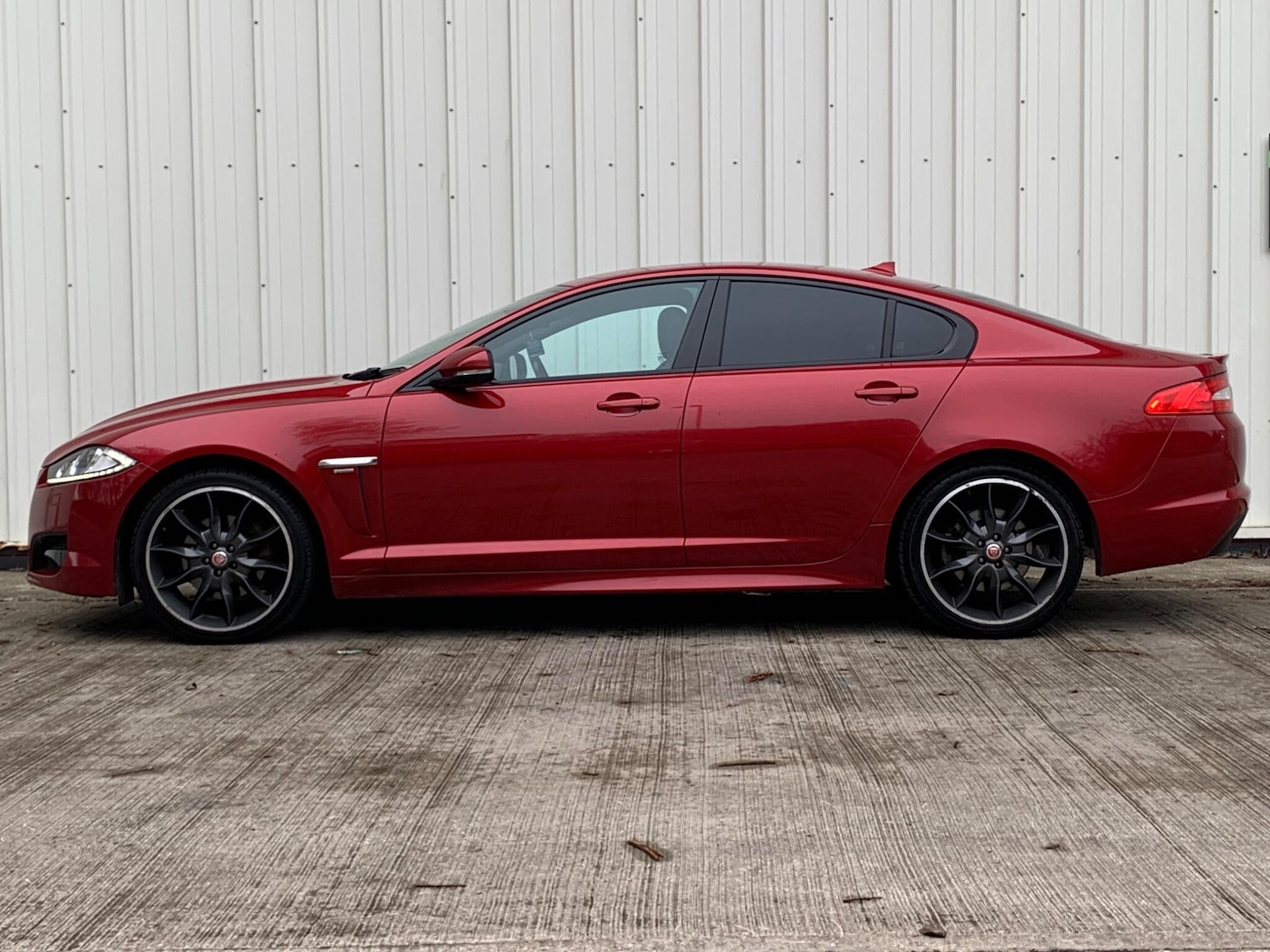 Used Jaguar XF 2015 for sale - 77807963: Photo 10