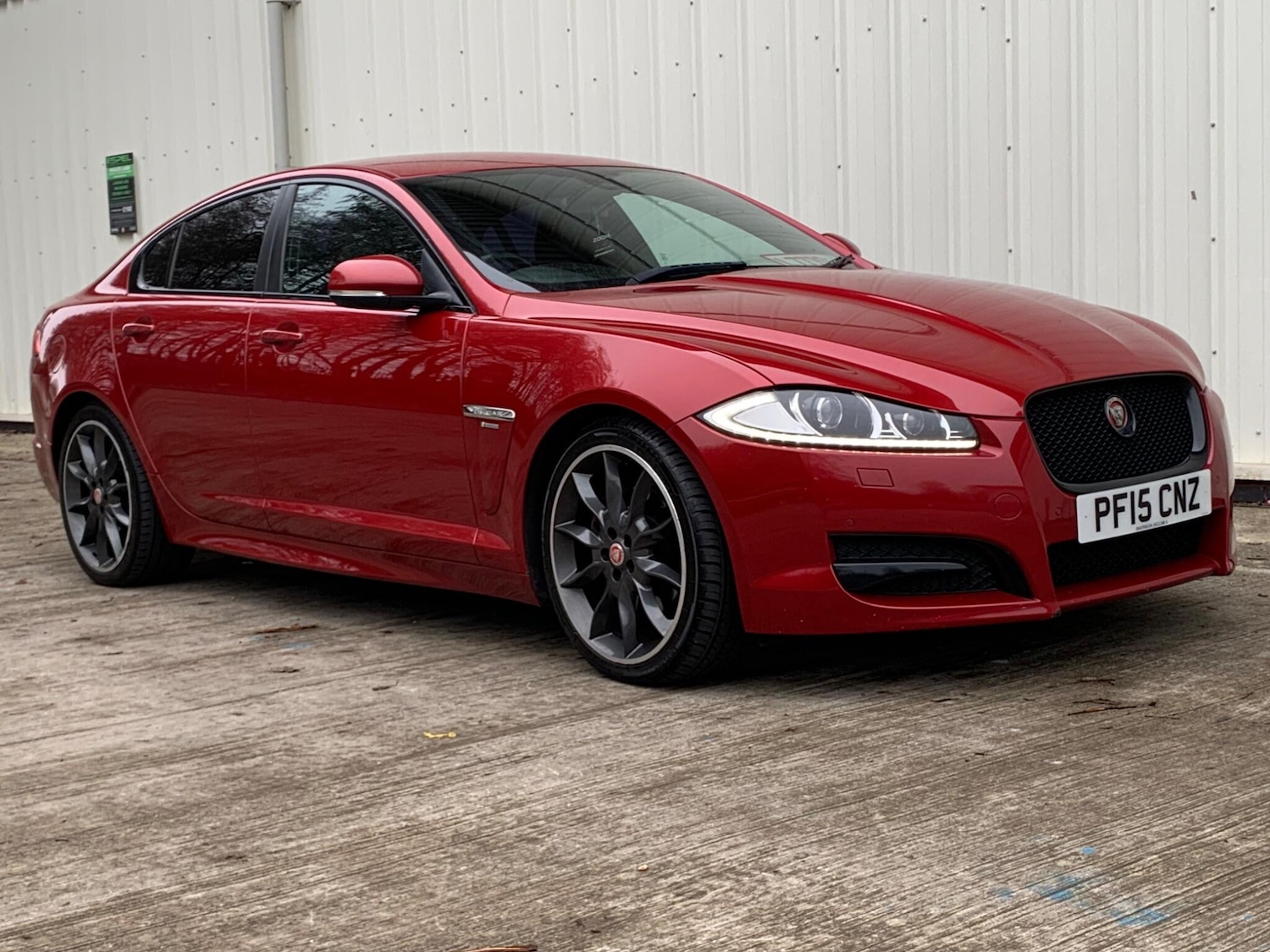 Used Jaguar XF 2015 for sale - 77807963: Photo 13