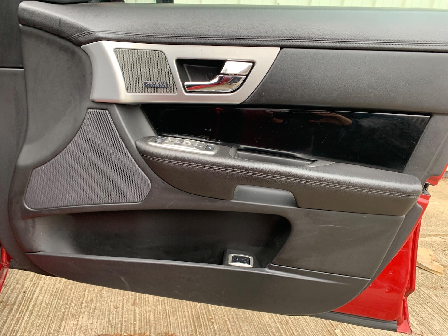 Used Jaguar XF 2015 for sale - 77807963: Photo 31