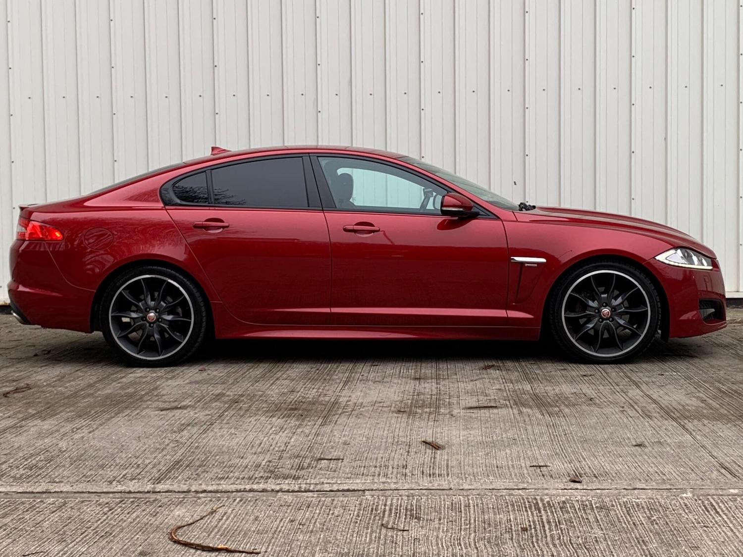 Used Jaguar XF 2015 for sale - 77807963: Photo 9