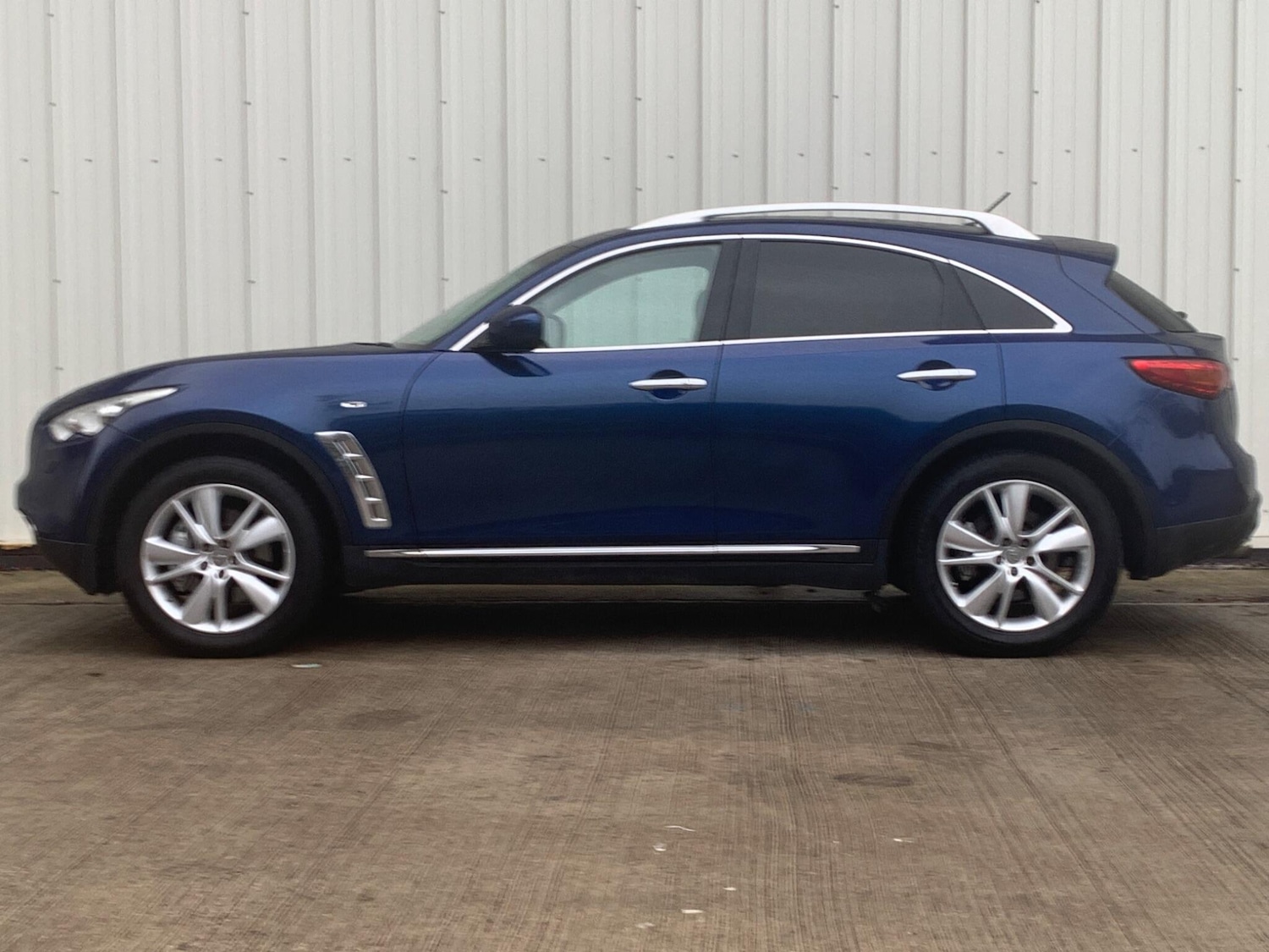 Used Infiniti FX 2013 for sale - 78006649: Photo 10