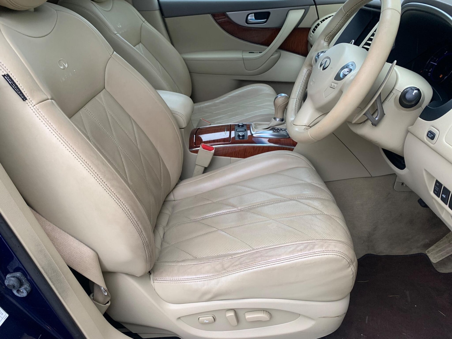 Used Infiniti FX 2013 for sale - 78006649: Photo 25