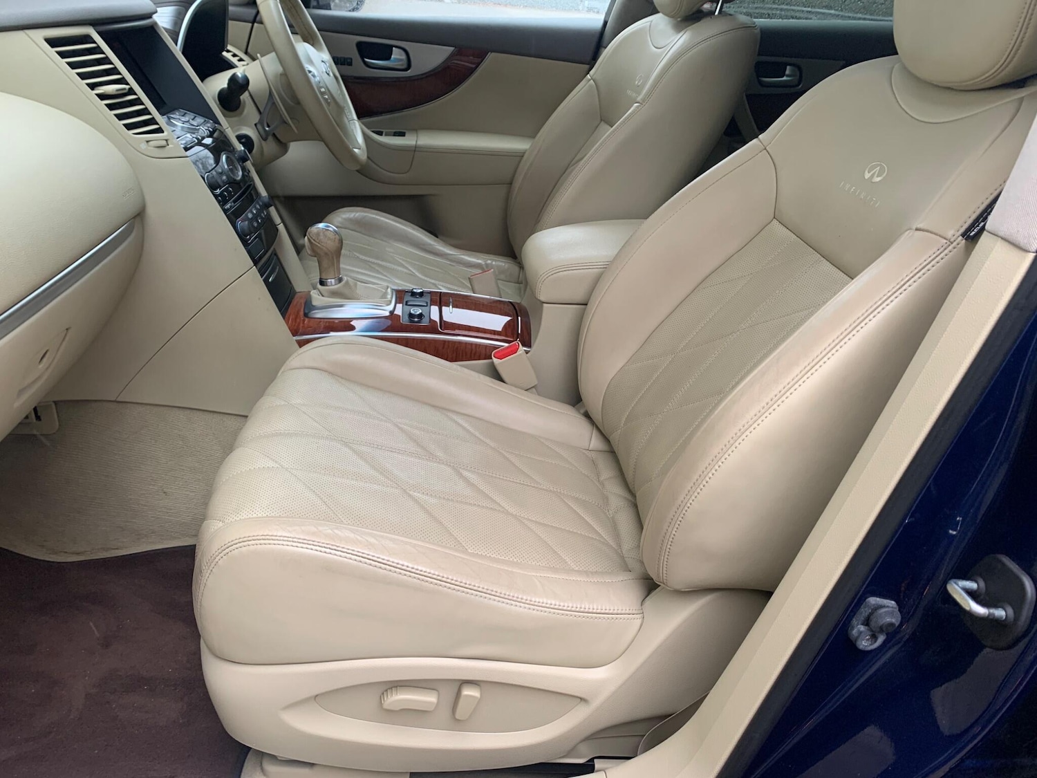 Used Infiniti FX 2013 for sale - 78006649: Photo 26