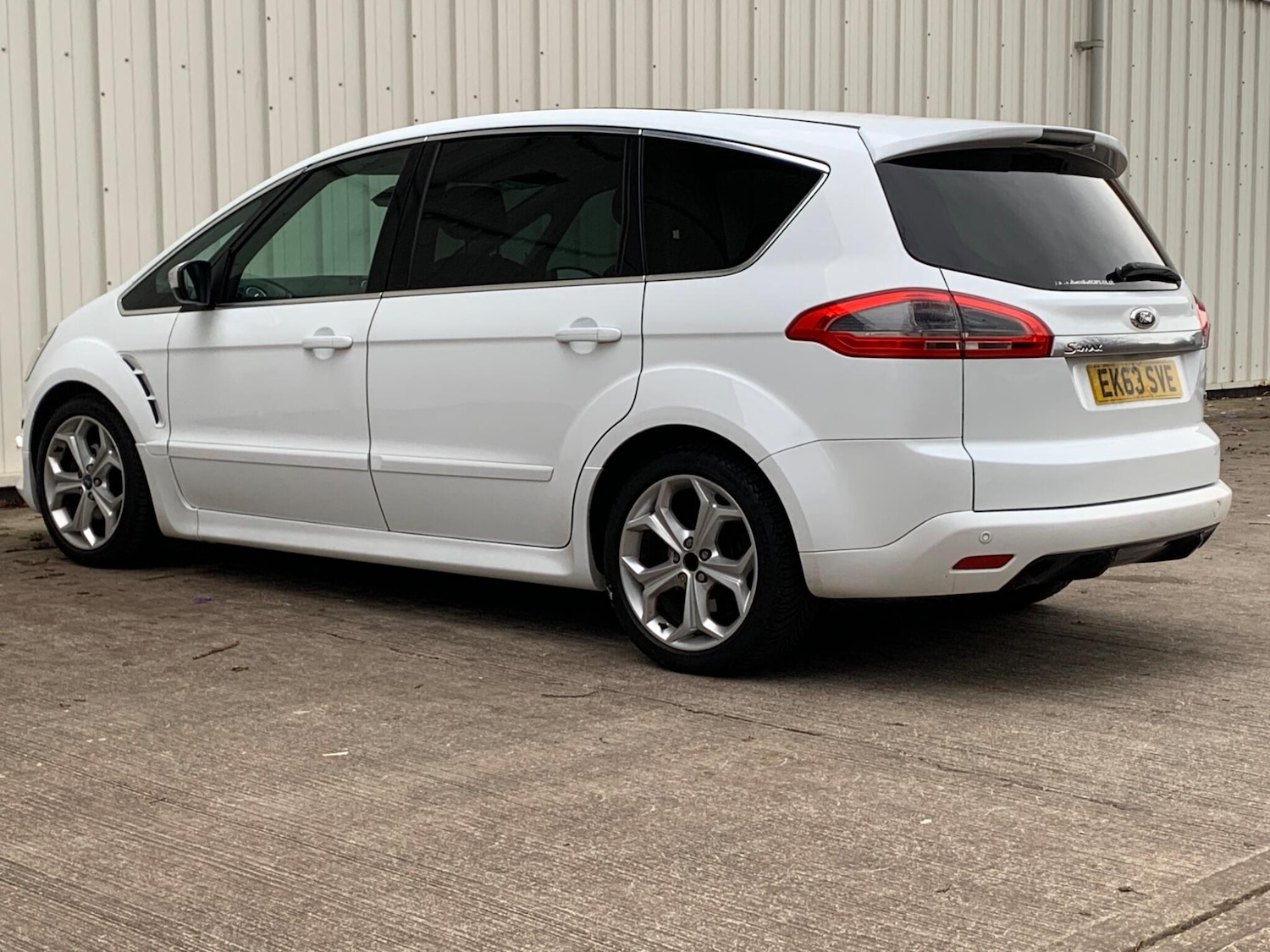 Used Ford S-Max 2013 for sale - 77427564: Photo 20