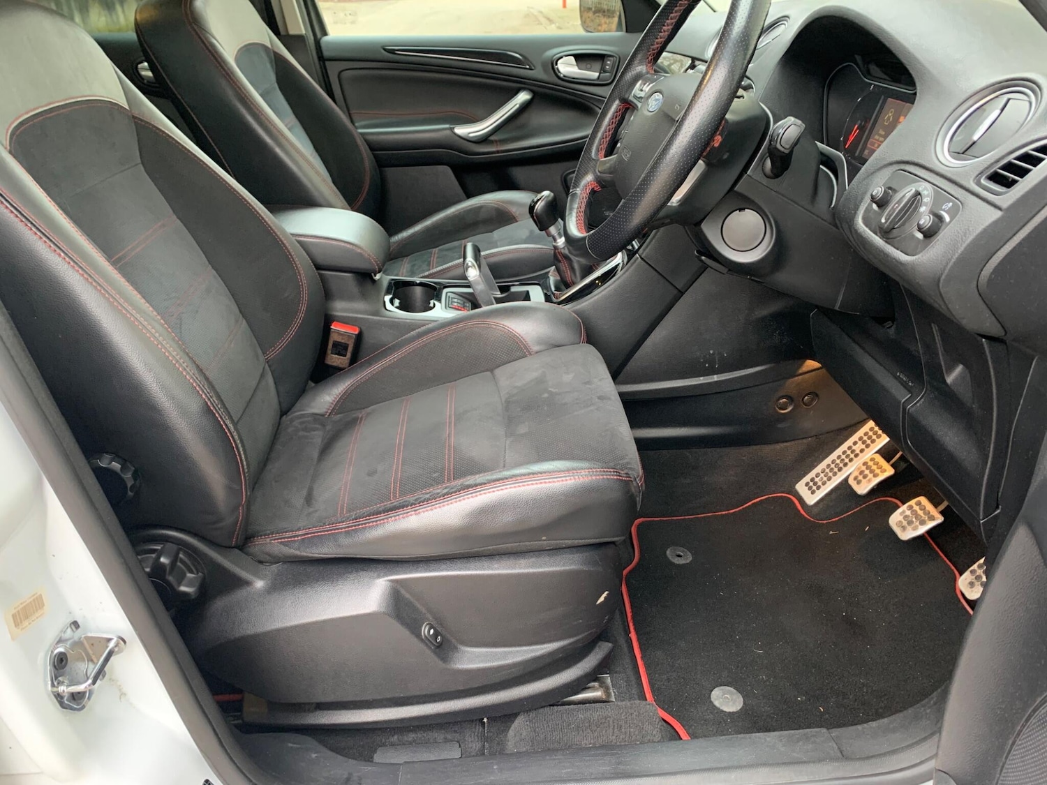 Used Ford S-Max 2013 for sale - 77427564: Photo 27