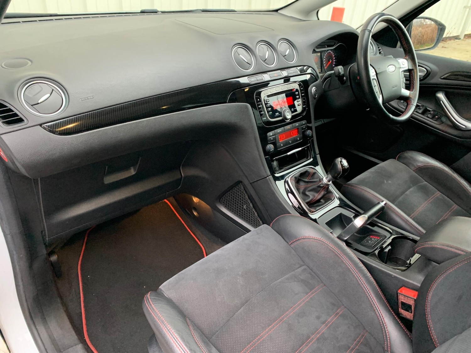 Used Ford S-Max 2013 for sale - 77427564: Photo 29