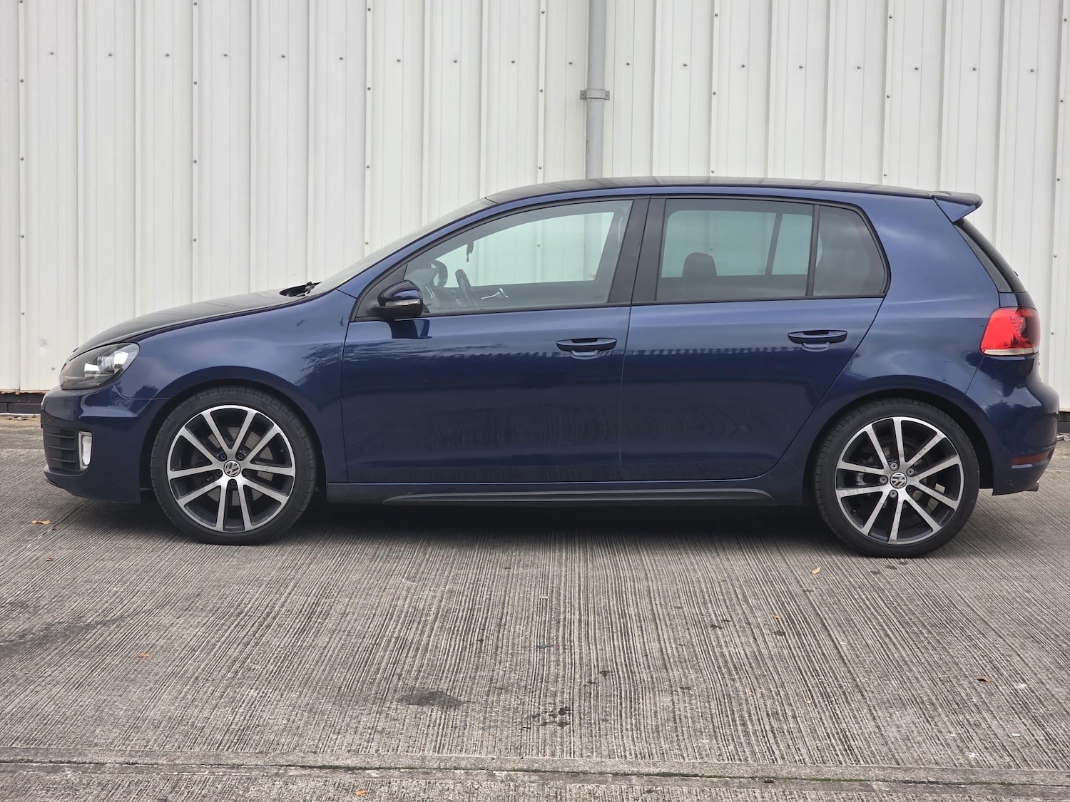 Used Volkswagen Golf 2011 for sale - 77425867: Photo 10