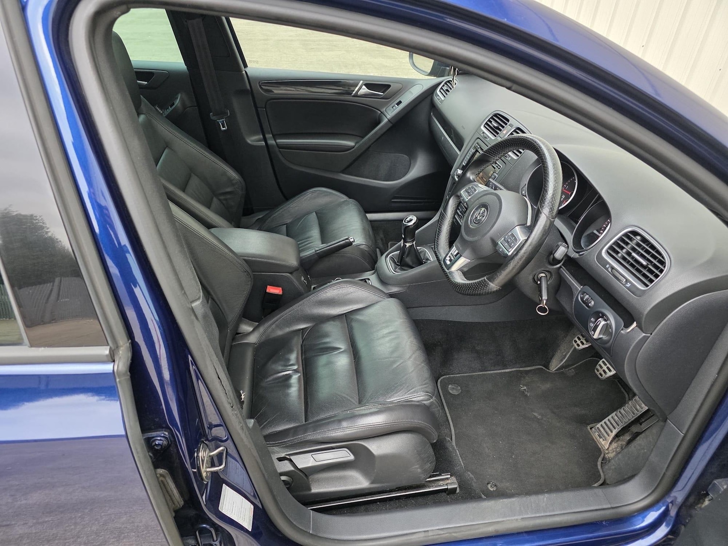 Used Volkswagen Golf 2011 for sale - 77425867: Photo 15