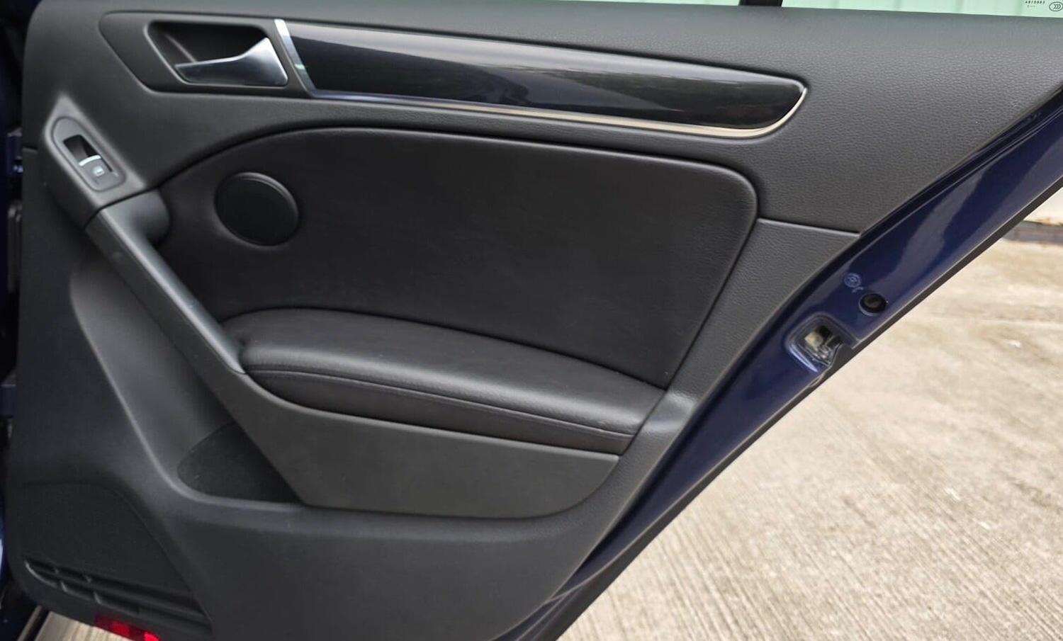 Used Volkswagen Golf 2011 for sale - 77425867: Photo 21