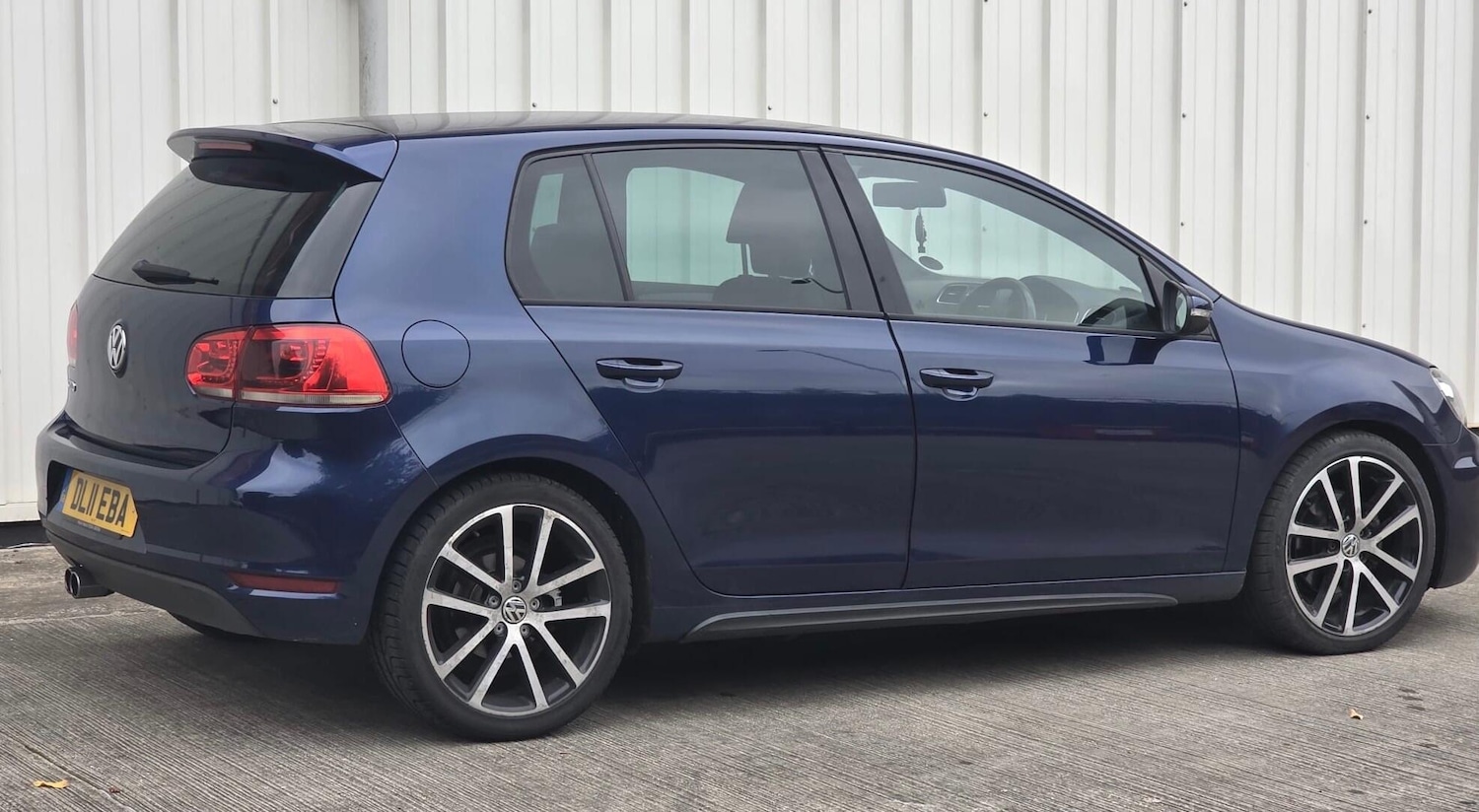 Used Volkswagen Golf 2011 for sale - 77425867: Photo 5
