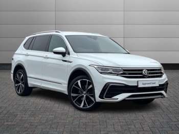 2023 - Facelift 1.5 TSI R-Line EVO DSG Automatic 5-Door
