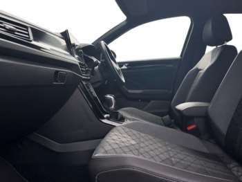 Used Volkswagen T-Roc 2024 for sale - 74879347: Photo