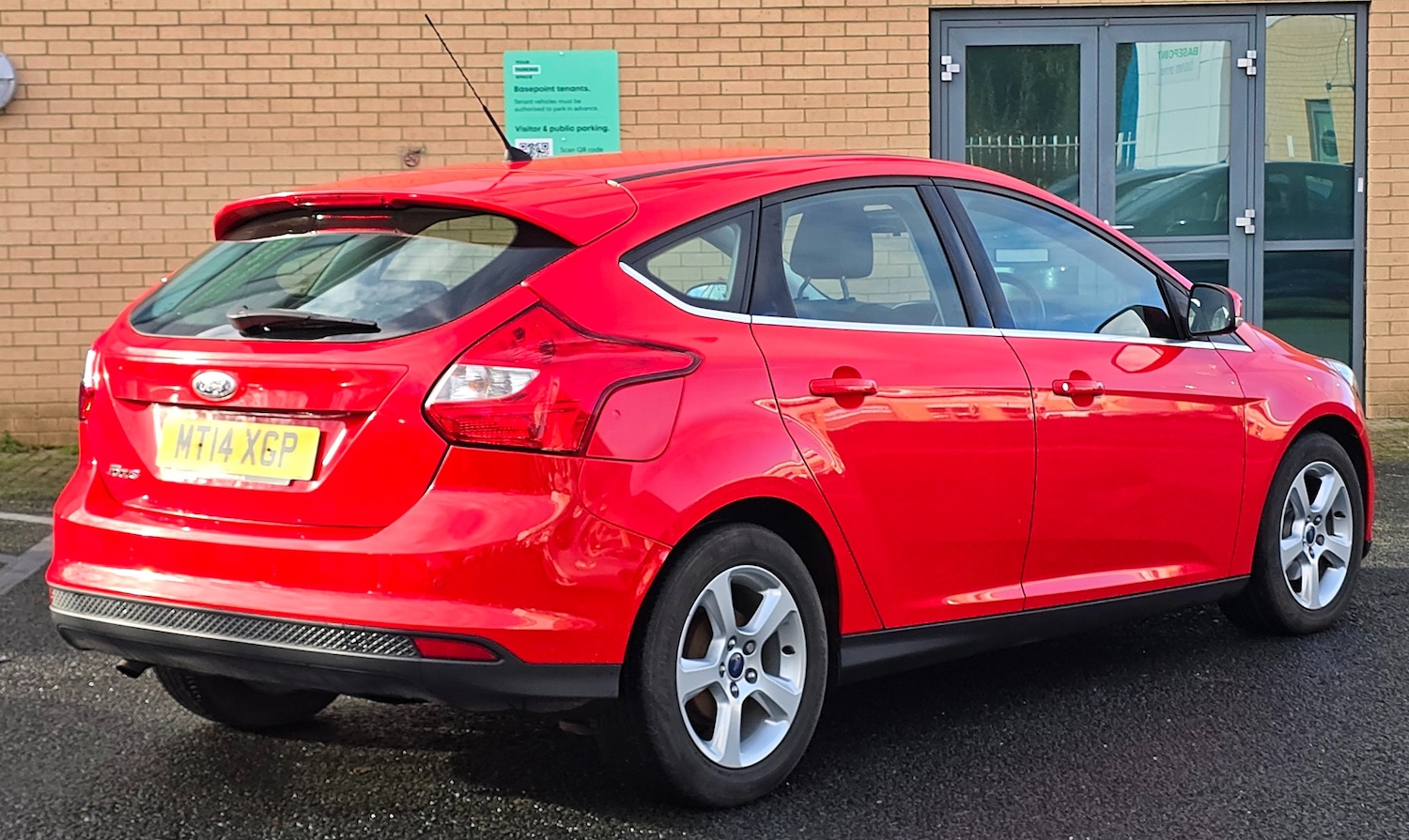 Used Ford Focus 2014 for sale - 77227854: Photo 3