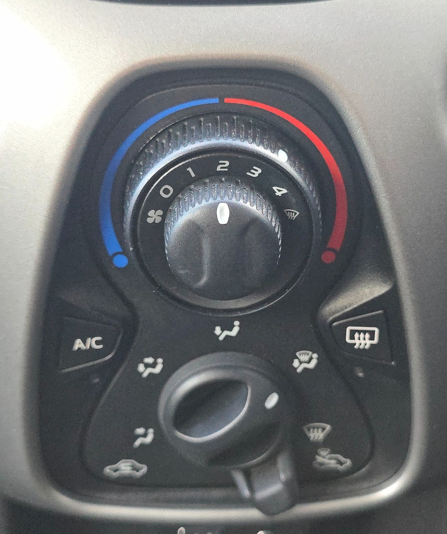 Used Citroen C1 2016 for sale - 76941859: Photo 12