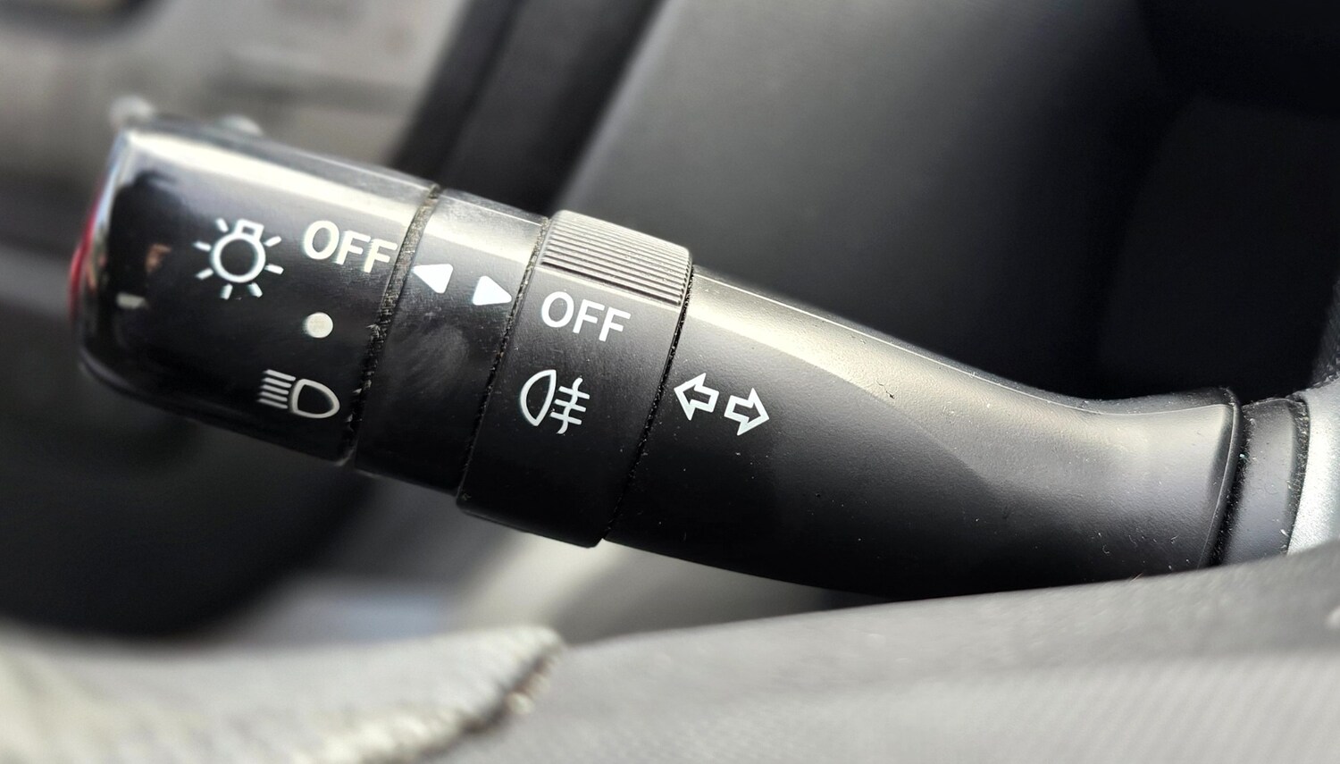 Used Peugeot 107 2011 for sale - 76378819: Photo 17