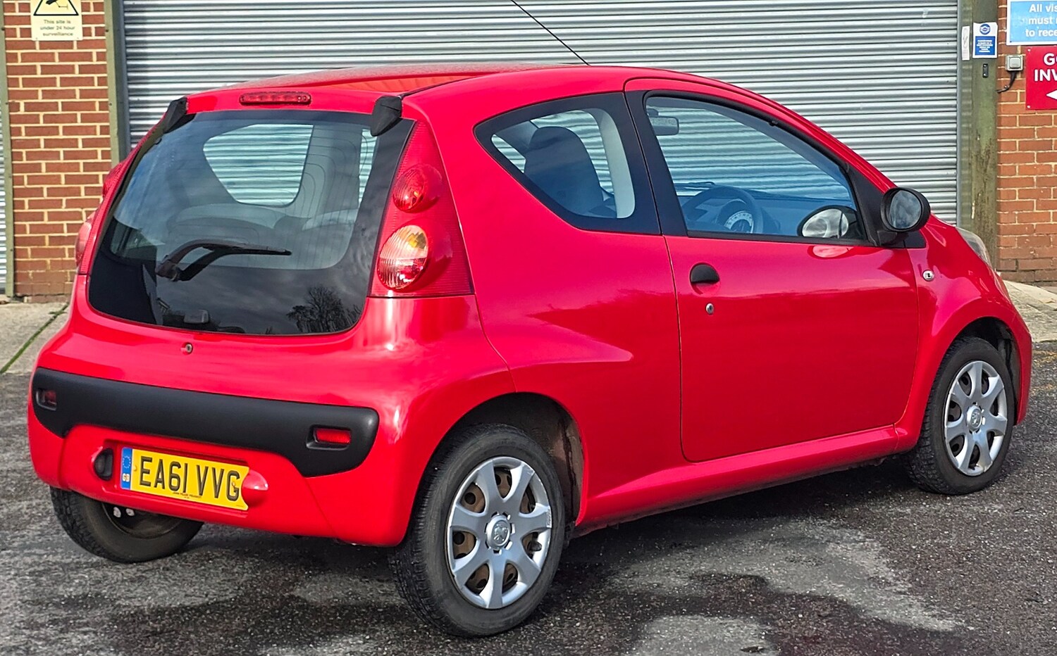 Used Peugeot 107 2011 for sale - 76378819: Photo 3