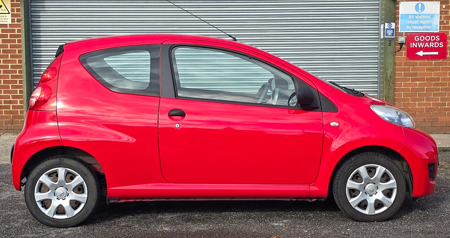 Used Peugeot 107 2011 for sale - 76378819: Photo 5