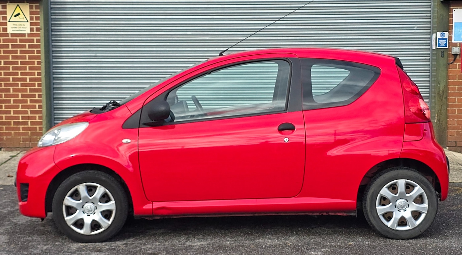 Used Peugeot 107 2011 for sale - 76378819: Photo 6