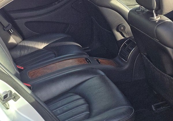 Used Mercedes-Benz CLS 2007 for sale - 76178184: Photo 12
