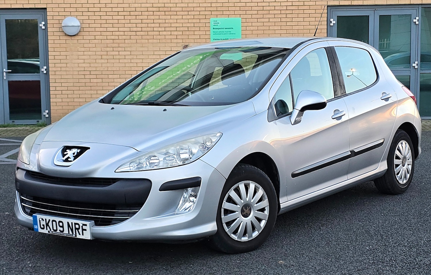 Used Peugeot 308 2009 for sale - 77095461: Photo 2